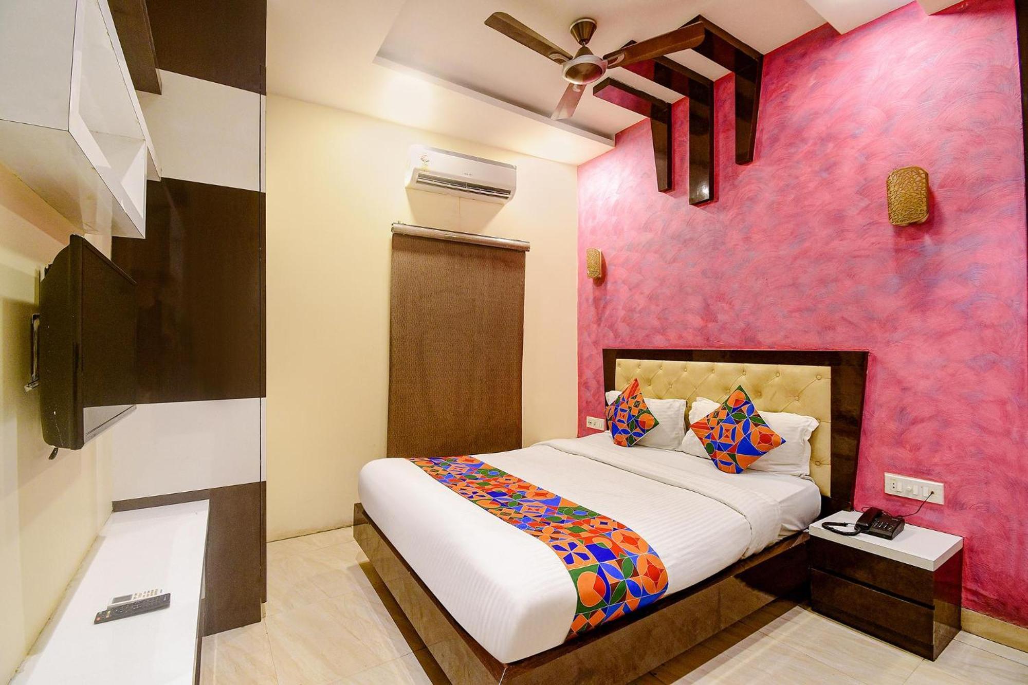 Hotel O Abi Inn Hotel Near Dhakuria Manipal Hospital Kolkata Exterior photo