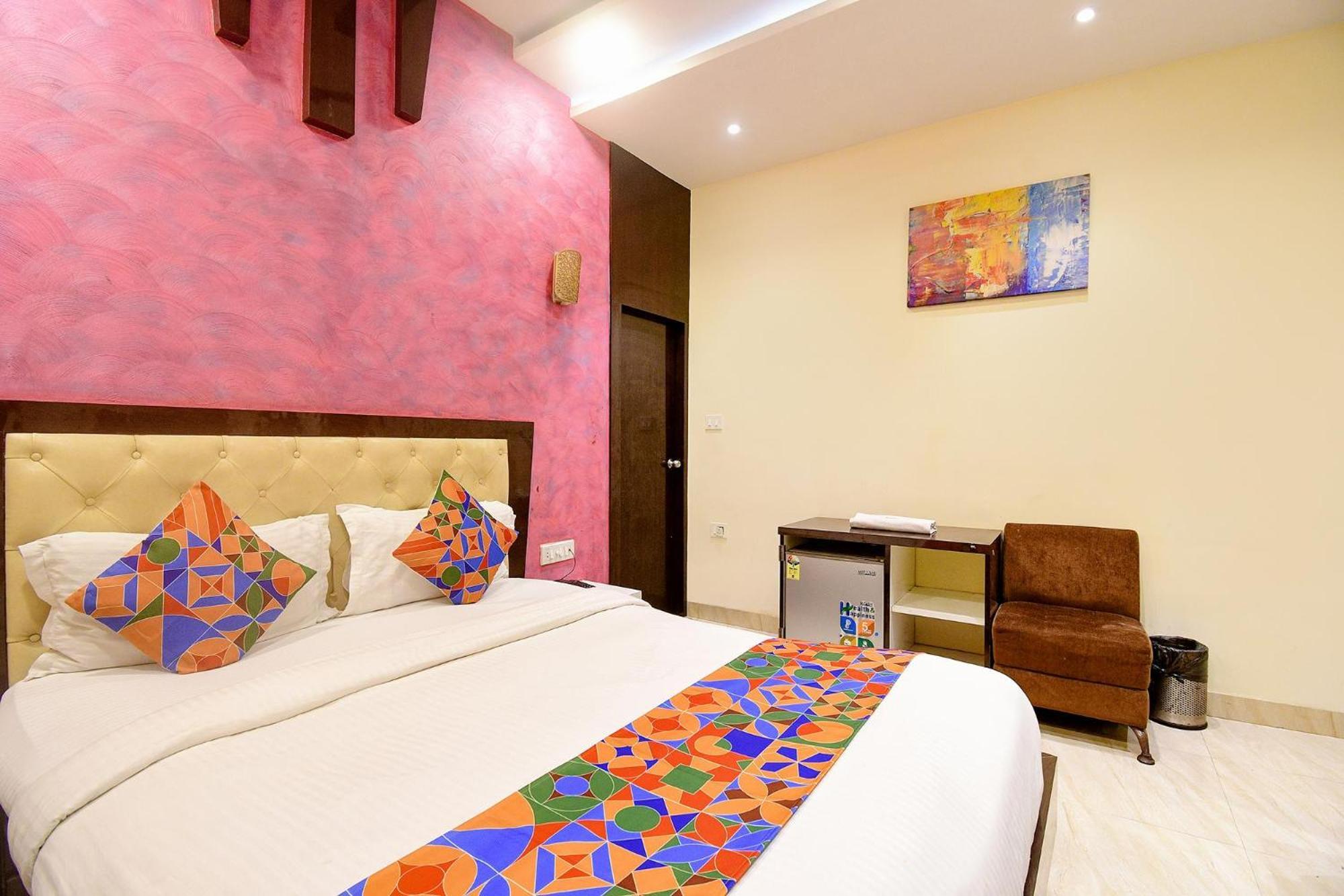 Hotel O Abi Inn Hotel Near Dhakuria Manipal Hospital Kolkata Exterior photo