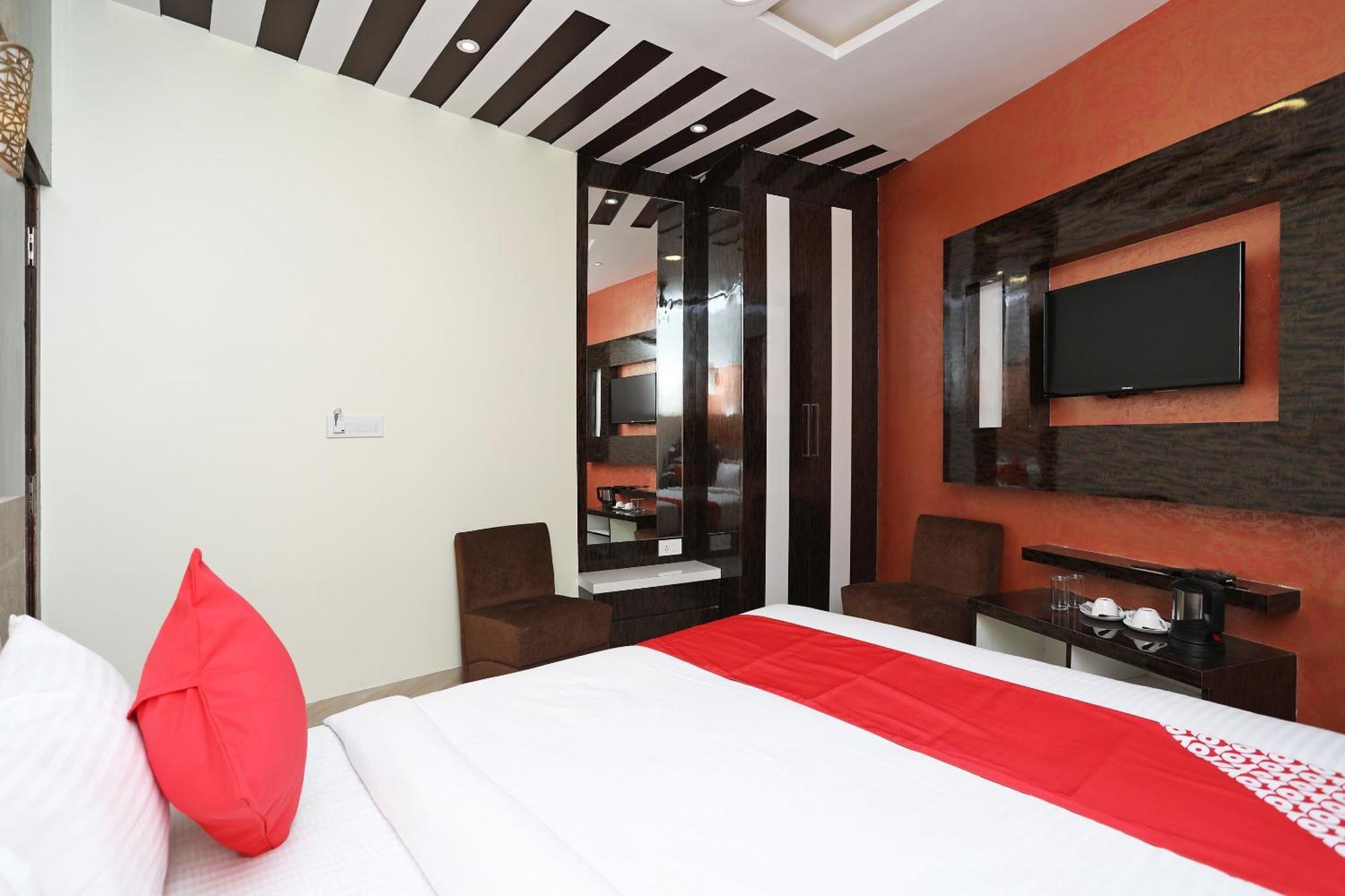 Hotel O Abi Inn Hotel Near Dhakuria Manipal Hospital Kolkata Exterior photo