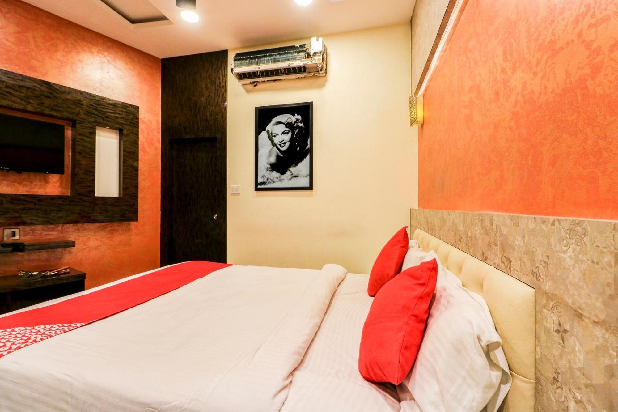 Hotel O Abi Inn Hotel Near Dhakuria Manipal Hospital Kolkata Exterior photo