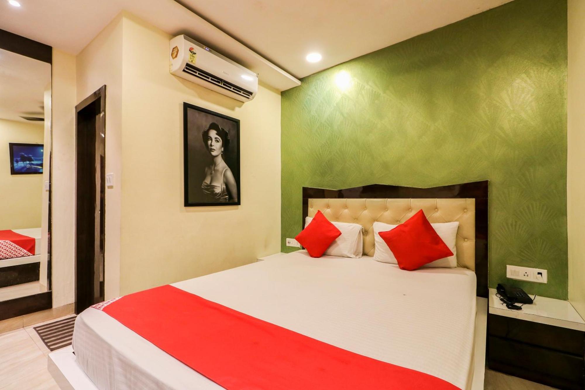 Hotel O Abi Inn Hotel Near Dhakuria Manipal Hospital Kolkata Exterior photo