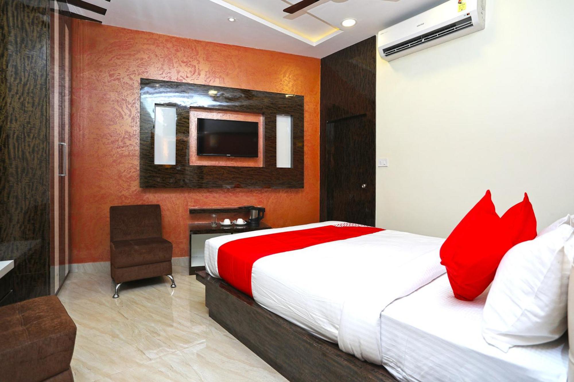 Hotel O Abi Inn Hotel Near Dhakuria Manipal Hospital Kolkata Exterior photo